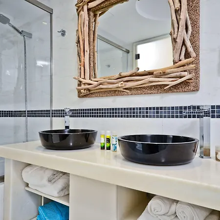 Ξενοδοχείο Naxos Island 5*