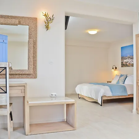 فندق Naxos Island 5*